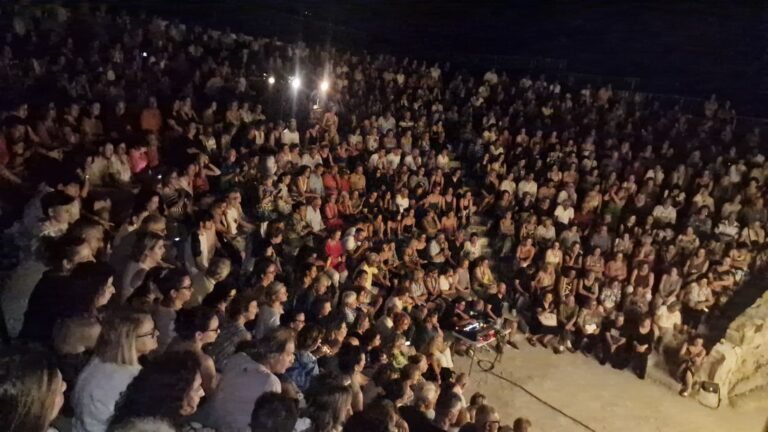 Μουσικό Αφιέρωμα στη Σωτηρία Μπέλλου στο Ρωμαϊκό Ωδείο Κω από την Ένωση Κώων Αθηνών