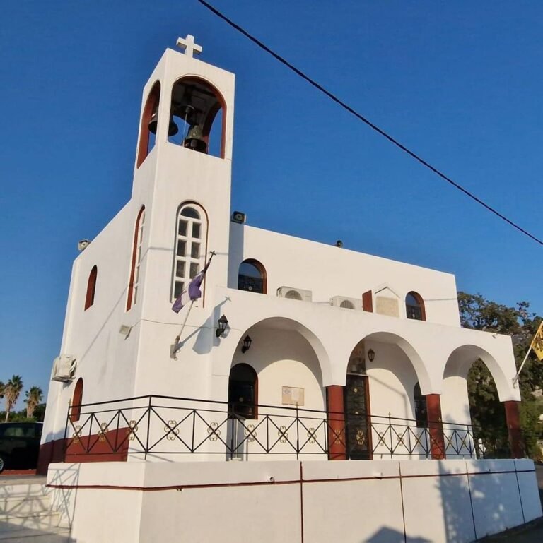 Ιερά Παράκληση προς την Υπεραγία Θεοτόκο στον ΙΝ Εισοδίων της Θεοτόκου στο Αμανιού