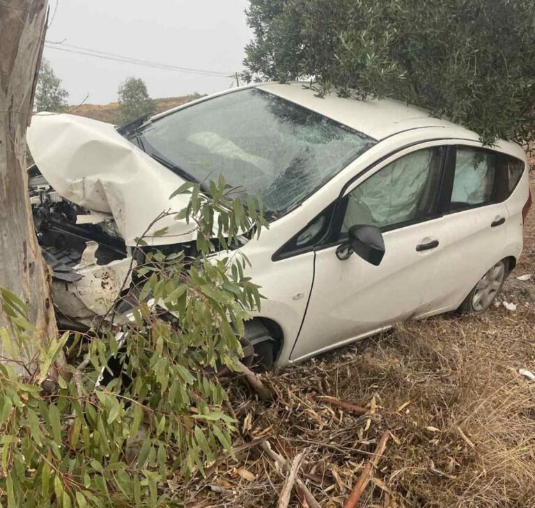 Σοβαρό τροχαίο στο δρόμο προς Μαστιχάρι – Τραυματίστηκε γυναίκα οδηγός