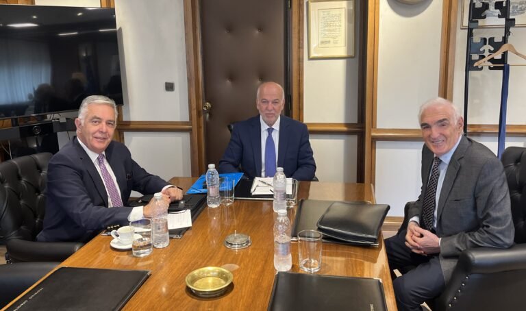 Παρέμβαση του Βασίλη Α. Υψηλάντη για τα κενά στα Πρωτοδικεία Ρόδου και Κω Συνάντηση με τον Υπουργό Δικαιοσύνης Γιώργο Φλωρίδη και σύσκεψη στο Μέγαρο Μαξίμου με τον Καθηγητή κ. Στέλιο Κουτναντζή, Γραμματέα του Πρωθυπουργού.