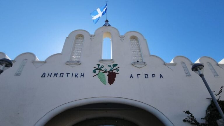 Ικανοποίηση επιχειρηματιών της Δημοτικής Αγοράς Κω για τη φετινή τουριστική σεζόν