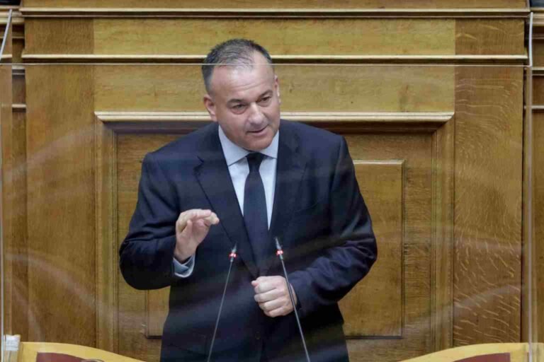 Γιάννης Παππάς στη Βουλή: «Χρειάζεται πολιτική με θεσμικόπατριωτισμό και πίστη στη νησιωτική Ελλάδα»