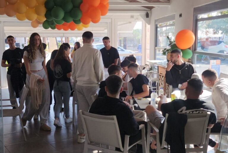5 χρόνια café «Νεοχώρι» στην Αντιμάχεια – Ευχαριστήριο event με δωρεάν καφέ και κεράσματα