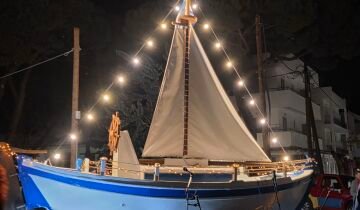 Φωταγώγηση του ανακατασκευασμένου τρεχαντηριού «ΜΑΔΕΡΑ» στην Καζέρμα