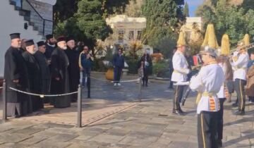 Πρωτοχρονιάτικα κάλαντα από τη Φιλαρμονική Δήμου Κω στη Μητρόπολη