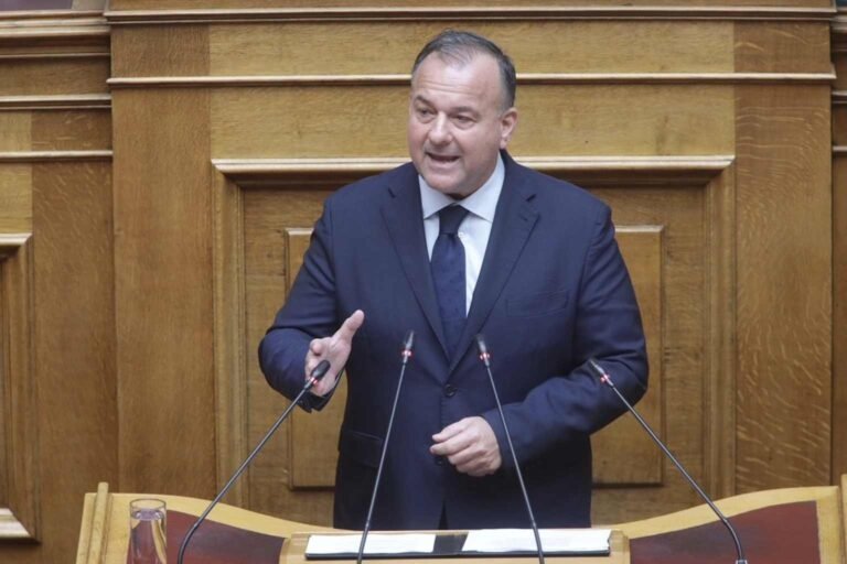 Γιάννης Παππάς: Αδιαπραγμάτευτη η πλήρης ιατρική κάλυψη στο Αεροδρόμιο Ρόδου – Ευθύνη της Fraport Greece η στελέχωση του ιατρείου.