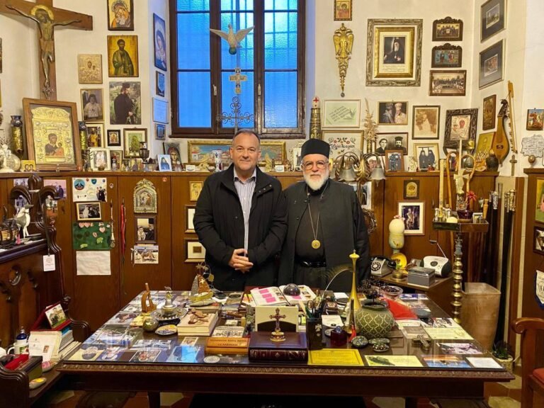 Γιάννης Παππάς: Μια σπουδαία τιμή για τη Δωδεκάνησο. Επίτιμος Διδάκτορας του ΕΚΠΑ ο Σεβασμιώτατος Μητροπολίτης Κωου-Νισύρου κ. Ναθαναήλ.
