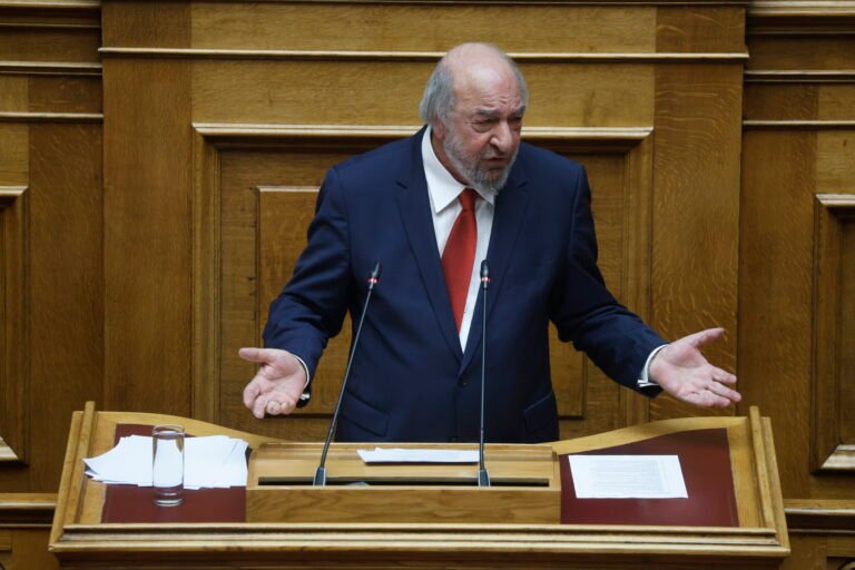 Γιώργος Νικητιάδης: Στη Βουλή η ταλαιπωρία με τη «visa express» στα λιμάνια της Δωδεκανήσου
