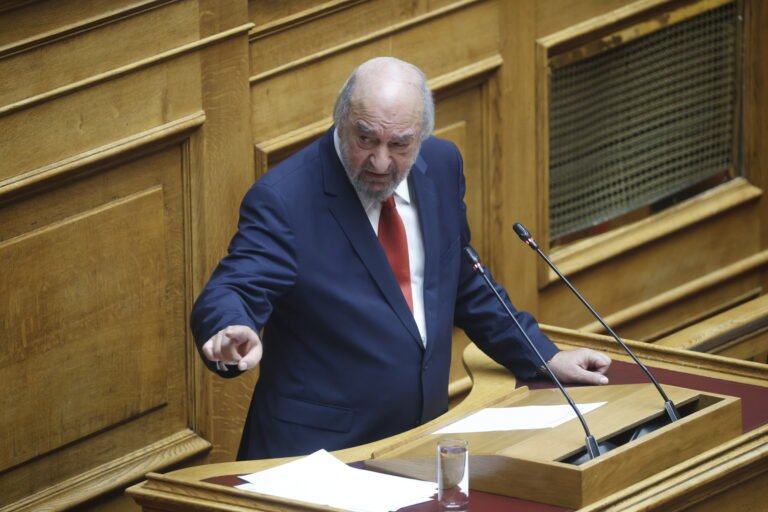Γ. Νικητιάδης προς Β. Κικίλια: «Οδηγείτε την ΑΝΕΚ Καλύμνου σε κλείσιμο για χάρη των ιδιωτών;»
