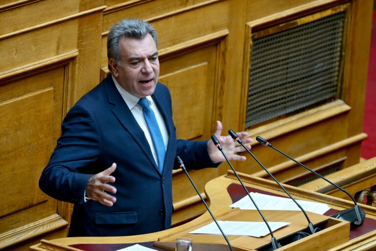 Μάνος Κόνσολας: SOS για τους λαγοκέφαλους στις ελληνικές θάλασσες – Οι προτάσεις του
